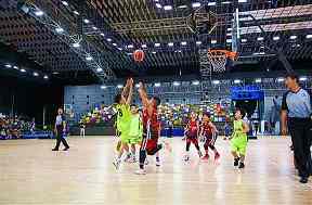 2025U18棒球触击，球棒角度怎样降低难度